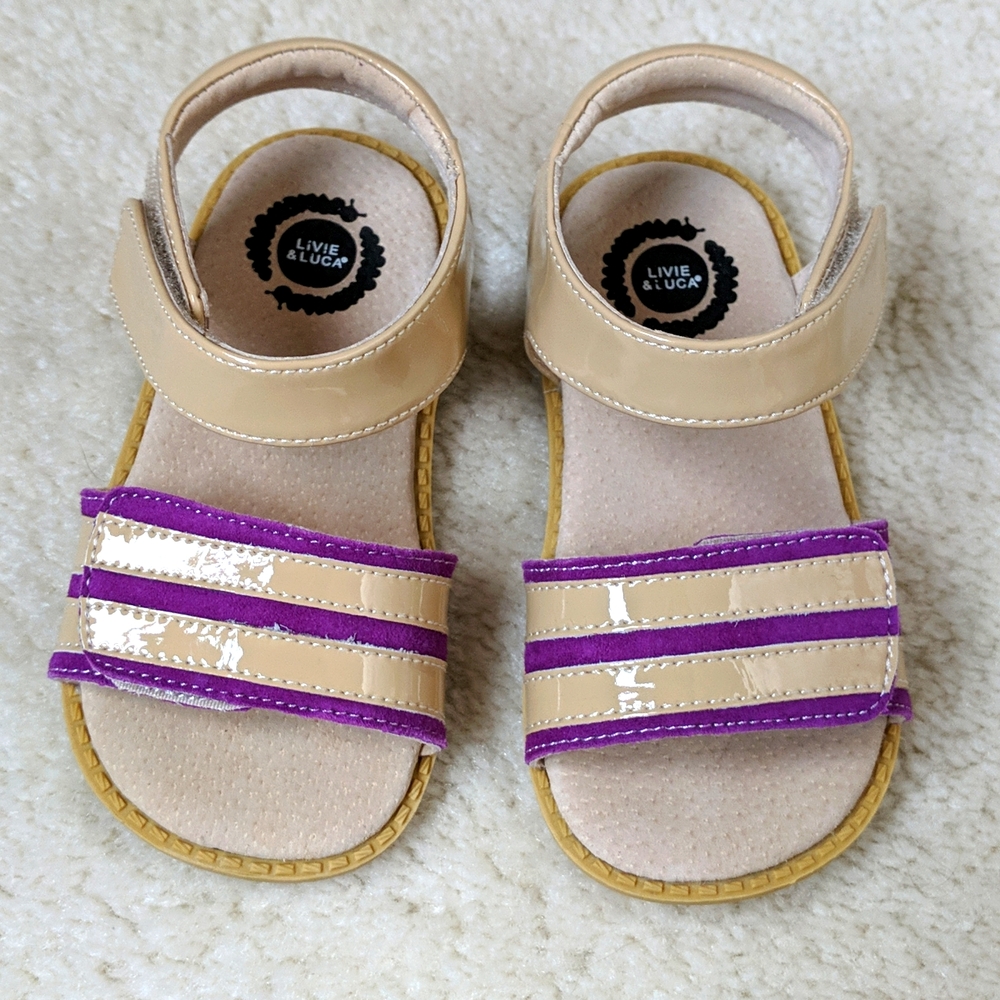 NEW Livie & Luca Taffy Sandals size 8